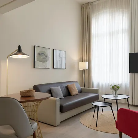 H10 Ku'damm Lofts Apart Otel 4*