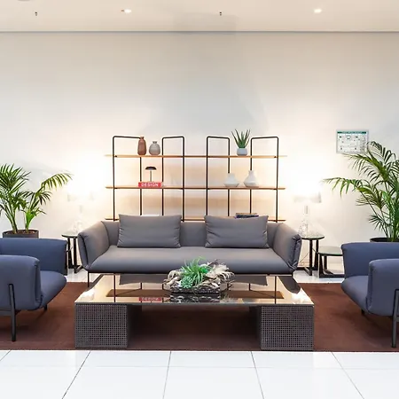 Aparthotel H10 Ku'damm Lofts 4*
