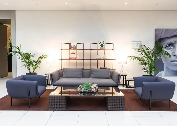 מלון דירות H10 Ku'damm Lofts 4*